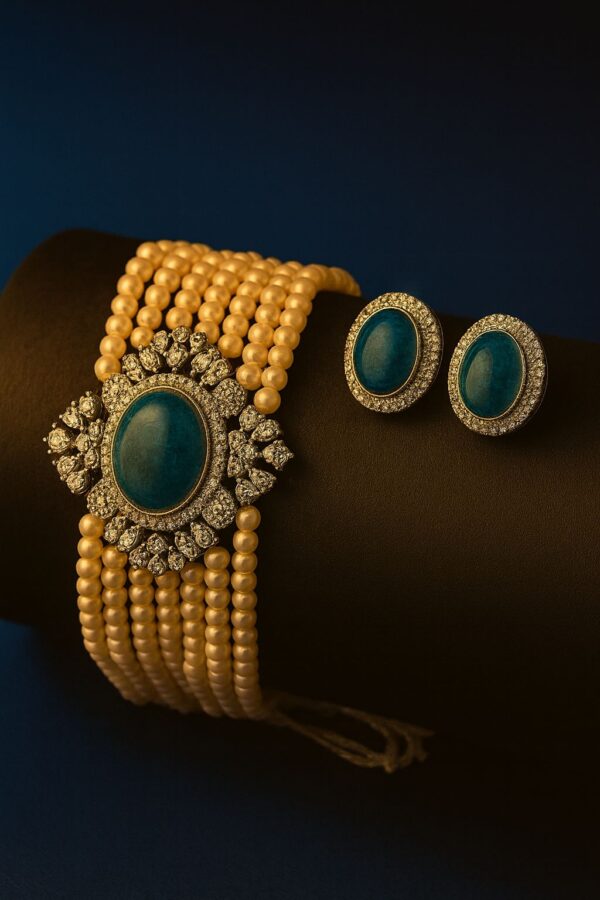 Handmade Kundan & Pearl Choker
